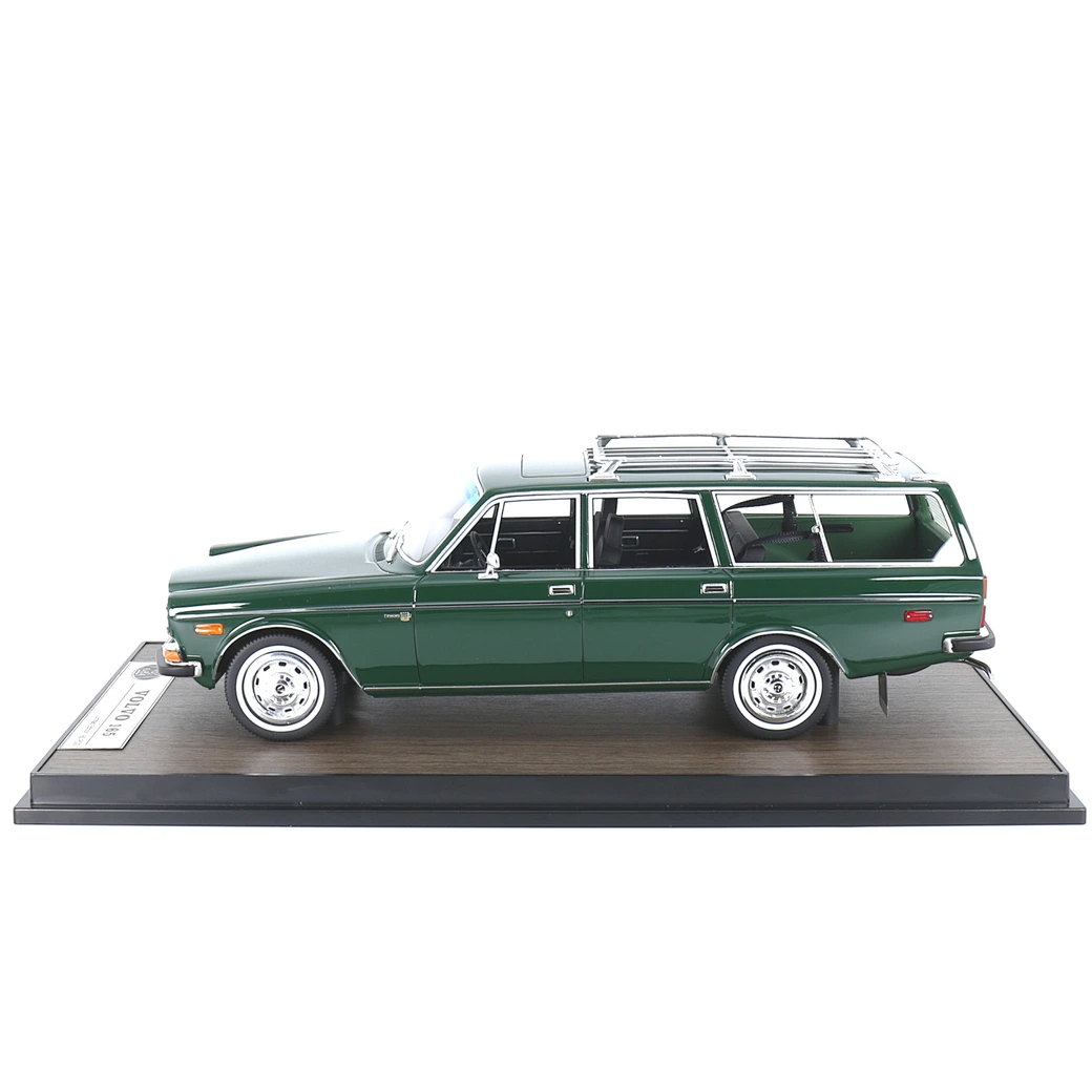 Volvo 165 Station Wagon - dark green RM-0004 1:18  Radscale Collection / DNA