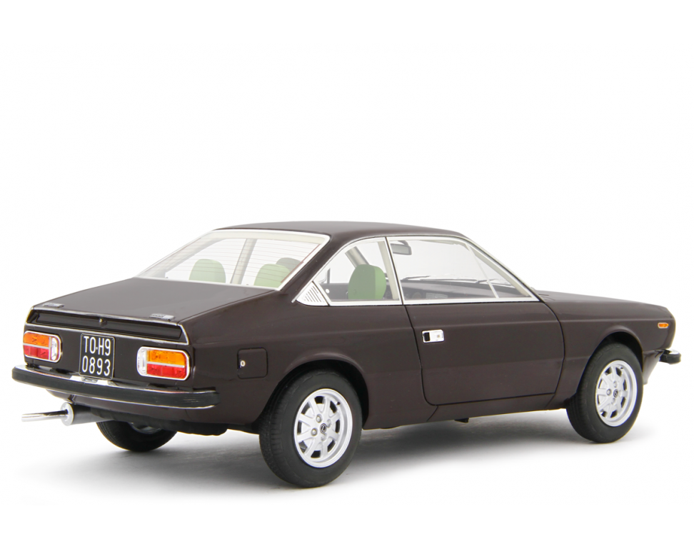 Lancia Beta Coupé 1.6 - 1.8 1973-75 Marrone Parioli LM188C 1 1:18 Laudoracing Model