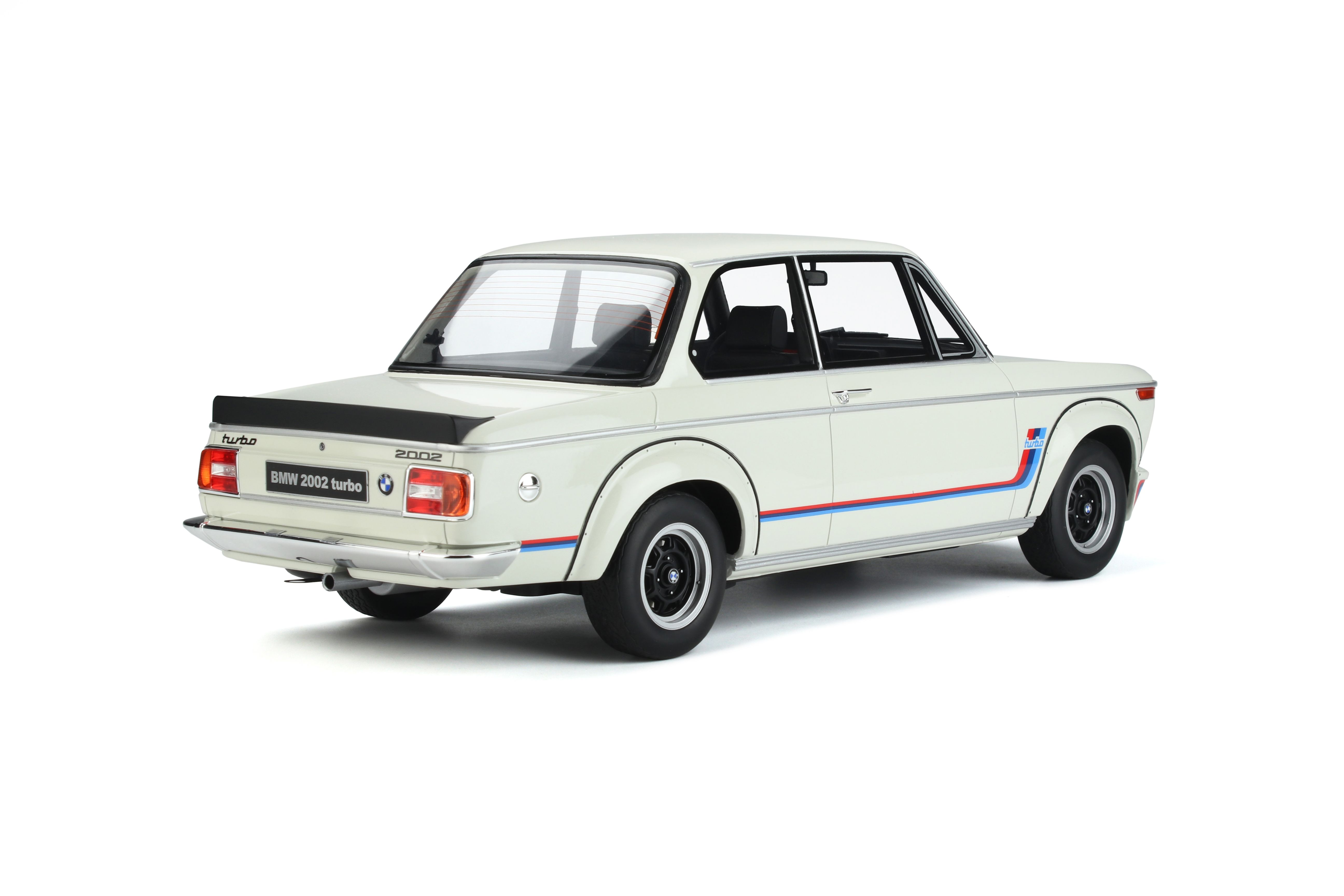  BMW 2002 TURBO  CHAMONIX WHITE 1974 G077 1:12 Otto Models