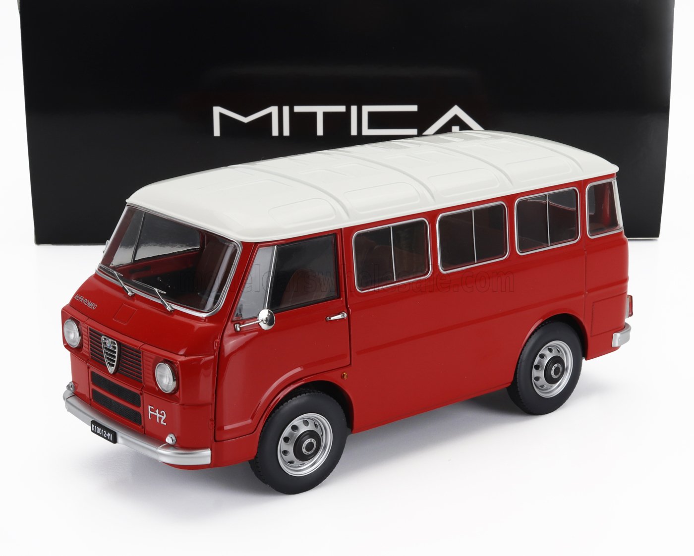 ALFA ROMEO  F-12 MINIBUS 1-SERIES 1967 RED IVORY 1:18 Mitica