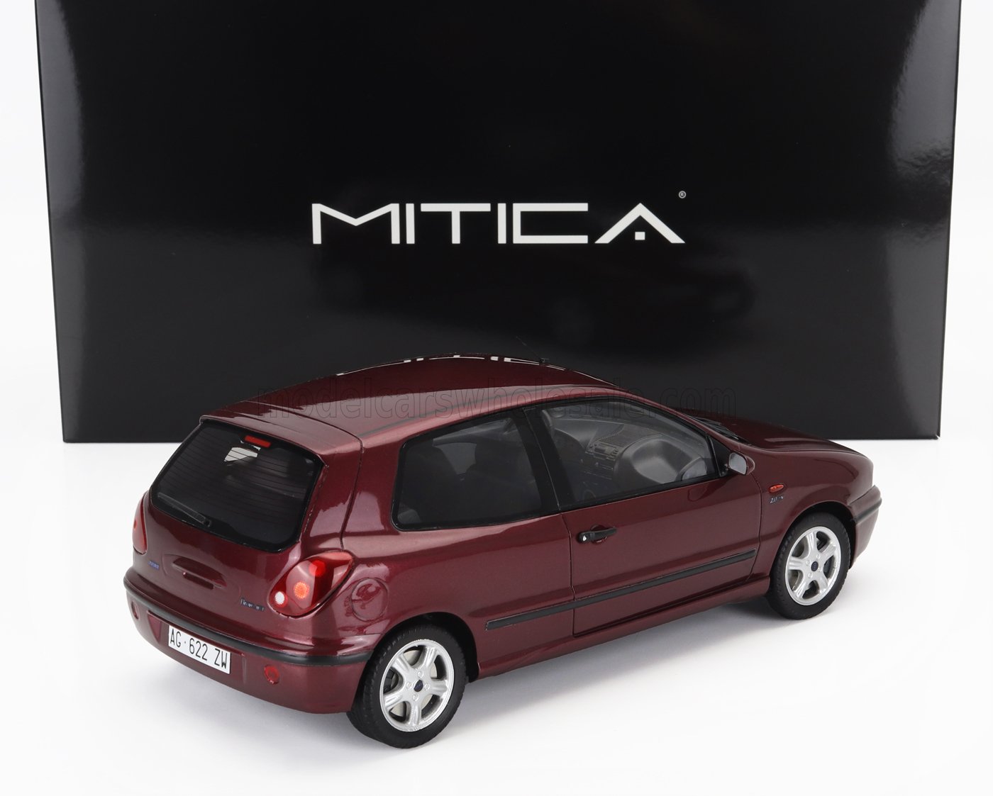 FIAT BRAVO HGT 1-SERIE 1995  ROSSO BOREALE MET 133 RED1:18 Mitica