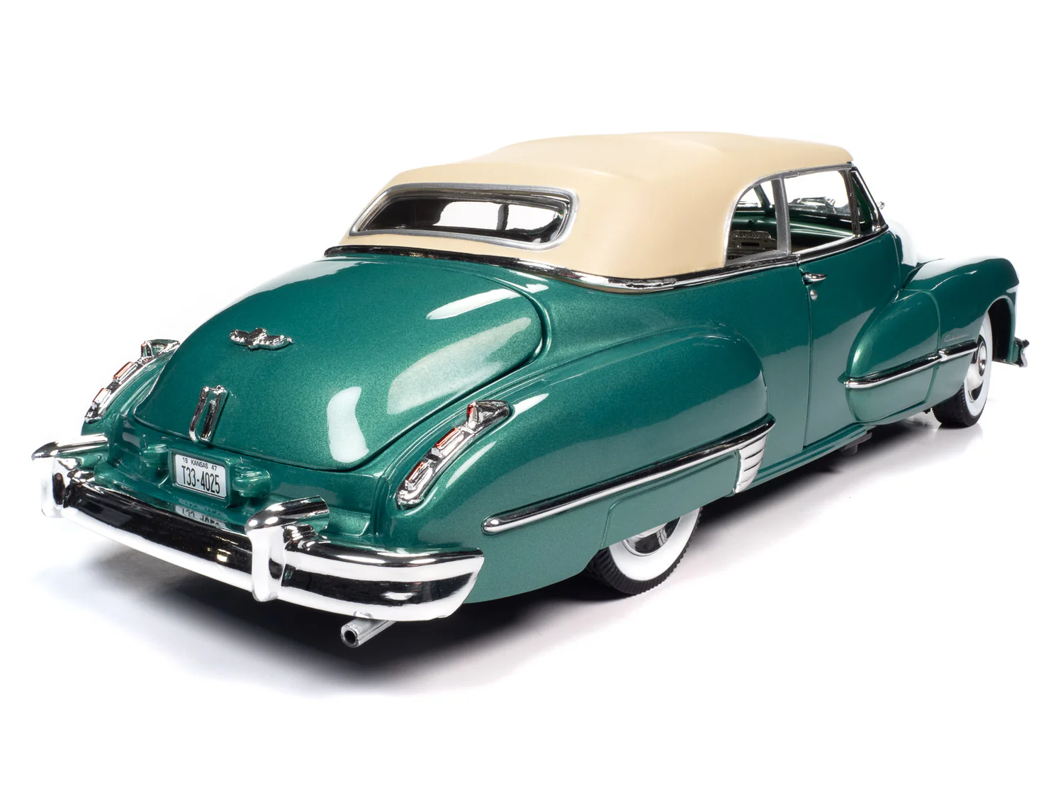 Cadillac Series 62 Cabriolet Ardsley Green met.1947 AW315  1:18 Autoworld