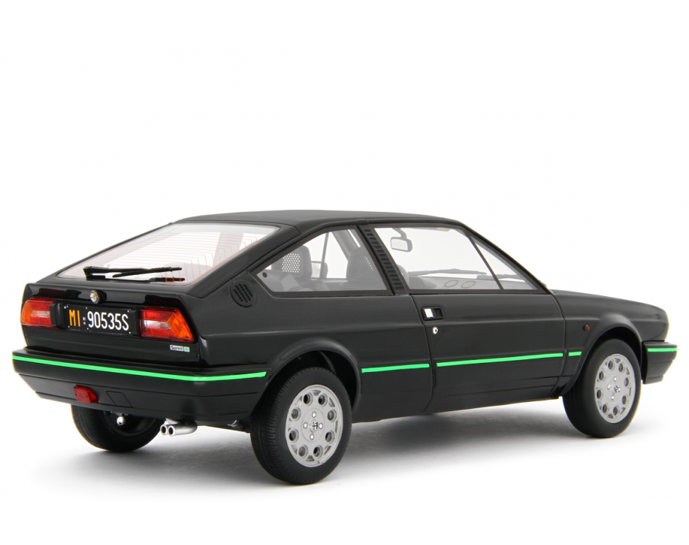 Alfa Romeo Sprint 1.5 Quadrifoglio Verde 1983 Schwarz LM184D 1:18 Laudoracing Model 